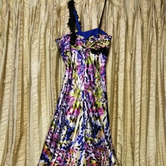 Size 8 NightWay Purple One-Shoulder Formal Prom Dress - Picture 5 of 7